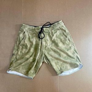 VISSILA camo shorts